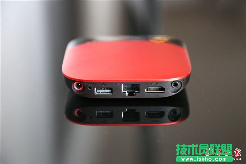天貓魔盒M17和小米盒子3C哪個比較好？小米盒子3C和天貓魔盒M17全面區別對比評測圖解