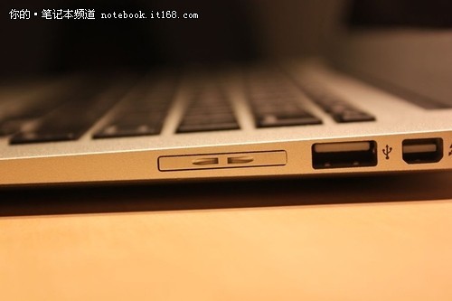 ʹMiniDriveoMacBook AirӵڶKӲP