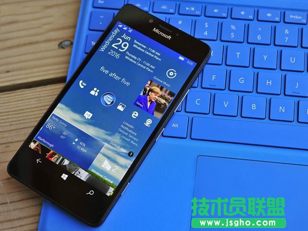 Win10 Mobile RS2A[14926e`a800703edôk 