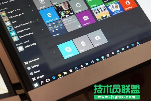 Win10 RS2A[14931c֪}R 