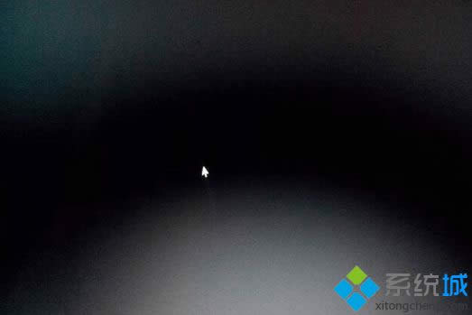 Win8.1開機總會黑屏一會
