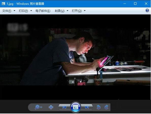 Win10系統設置照片查看器背景顏色圖文教程